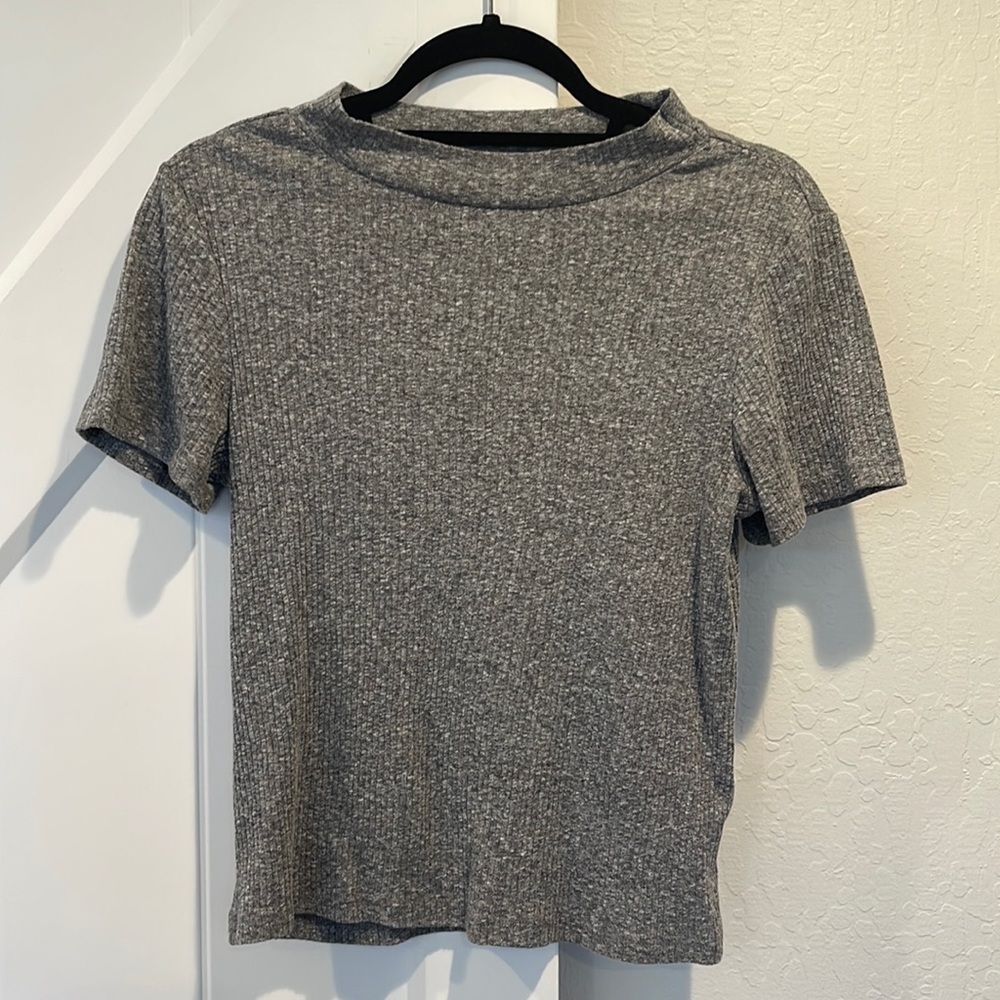 Ribbed tee